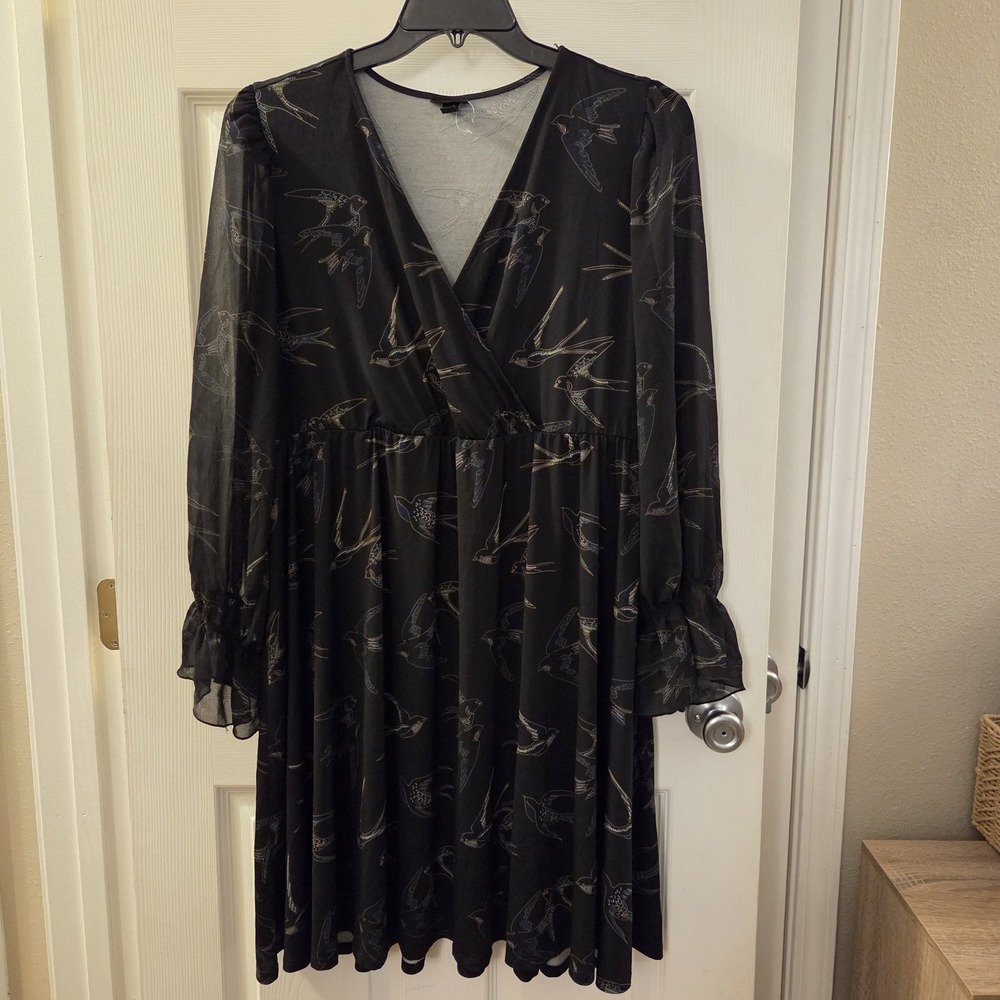 Torrid Knit sz 2 Babydoll knee Dress Chiffon Sheer Slv black hummingbirdโ Print